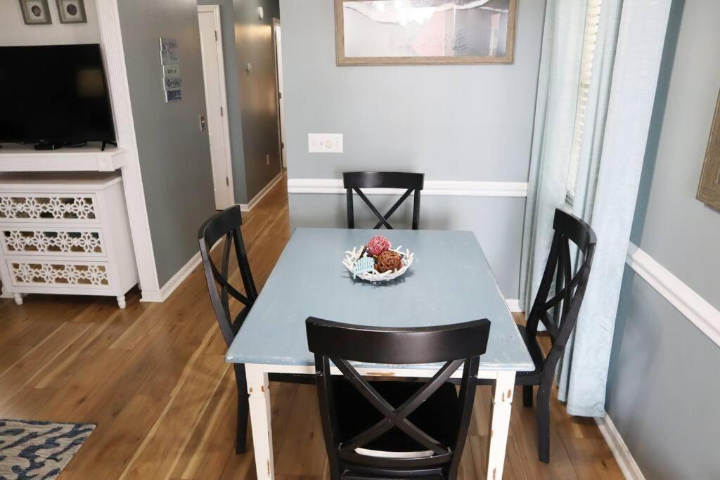 Lazy Palm 4 Pools Short Walk To Beach! Sleeps 5! Panama City Beach Dış mekan fotoğraf